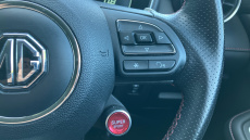 MG HS 1.5 T-GDI Trophy 5dr DCT Petrol Hatchback